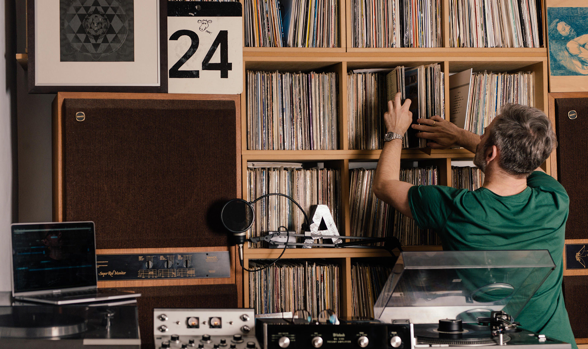 Converting vinyl to digital with Alex Barck from Jazzanova Native