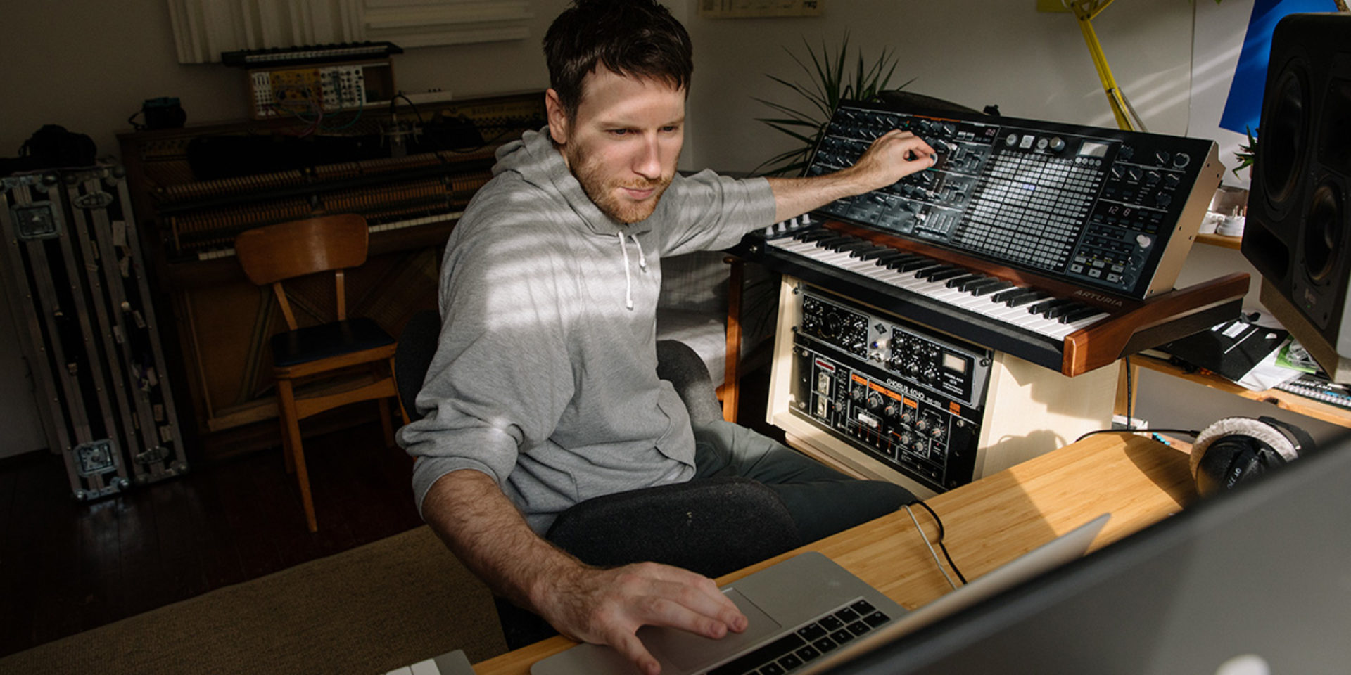 Creating atmospheres with Rival Consoles | Native Instruments Blog