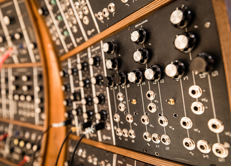 Making MODULAR ICONS with Michelle MoogKoussa Native Instruments Blog