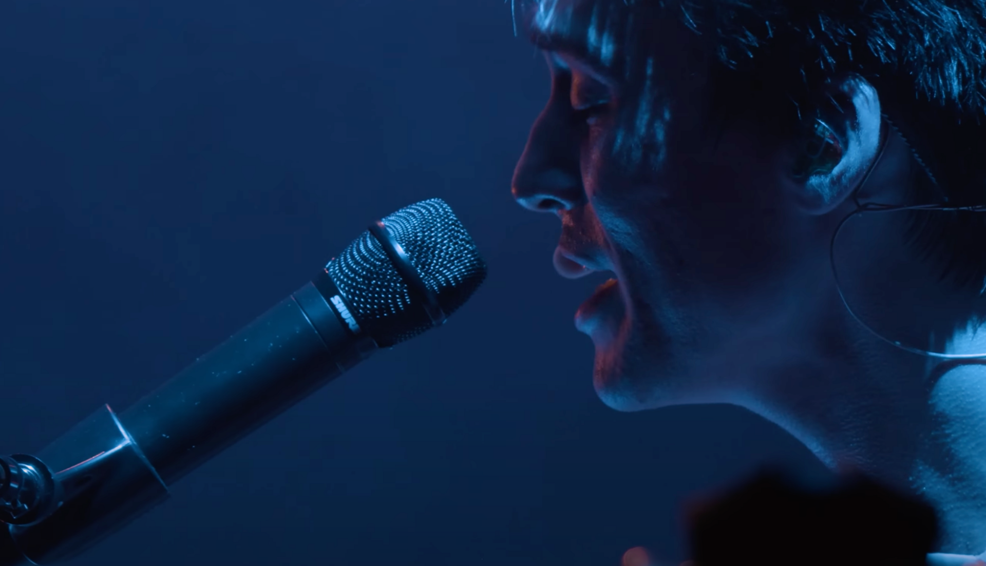 Exploring Jacob Collier Audience Choir: immersive vocals for music ...