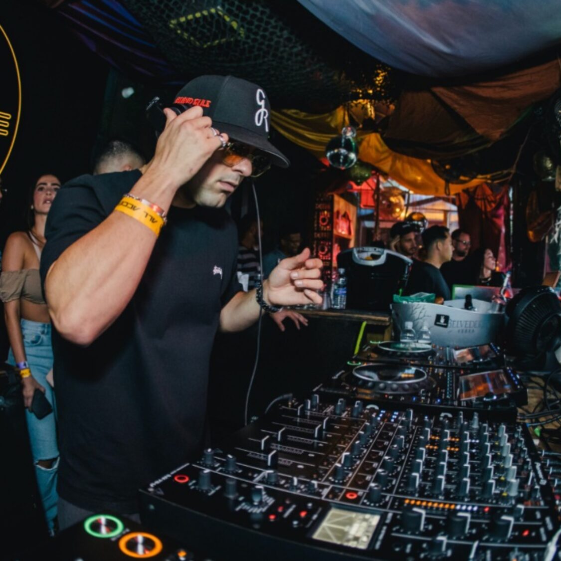 From the club to the studio: Avision’s Battery workflow – Native ...