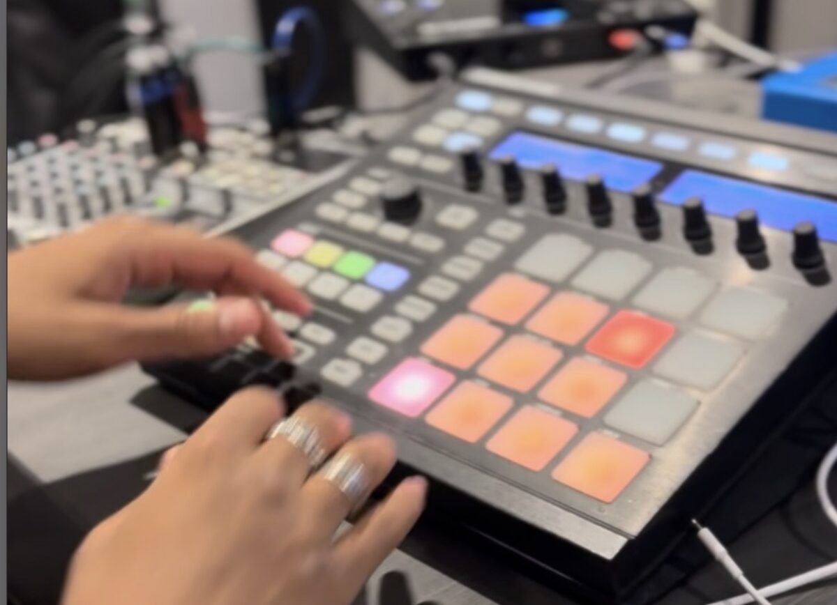Hardt Antoine using Maschine